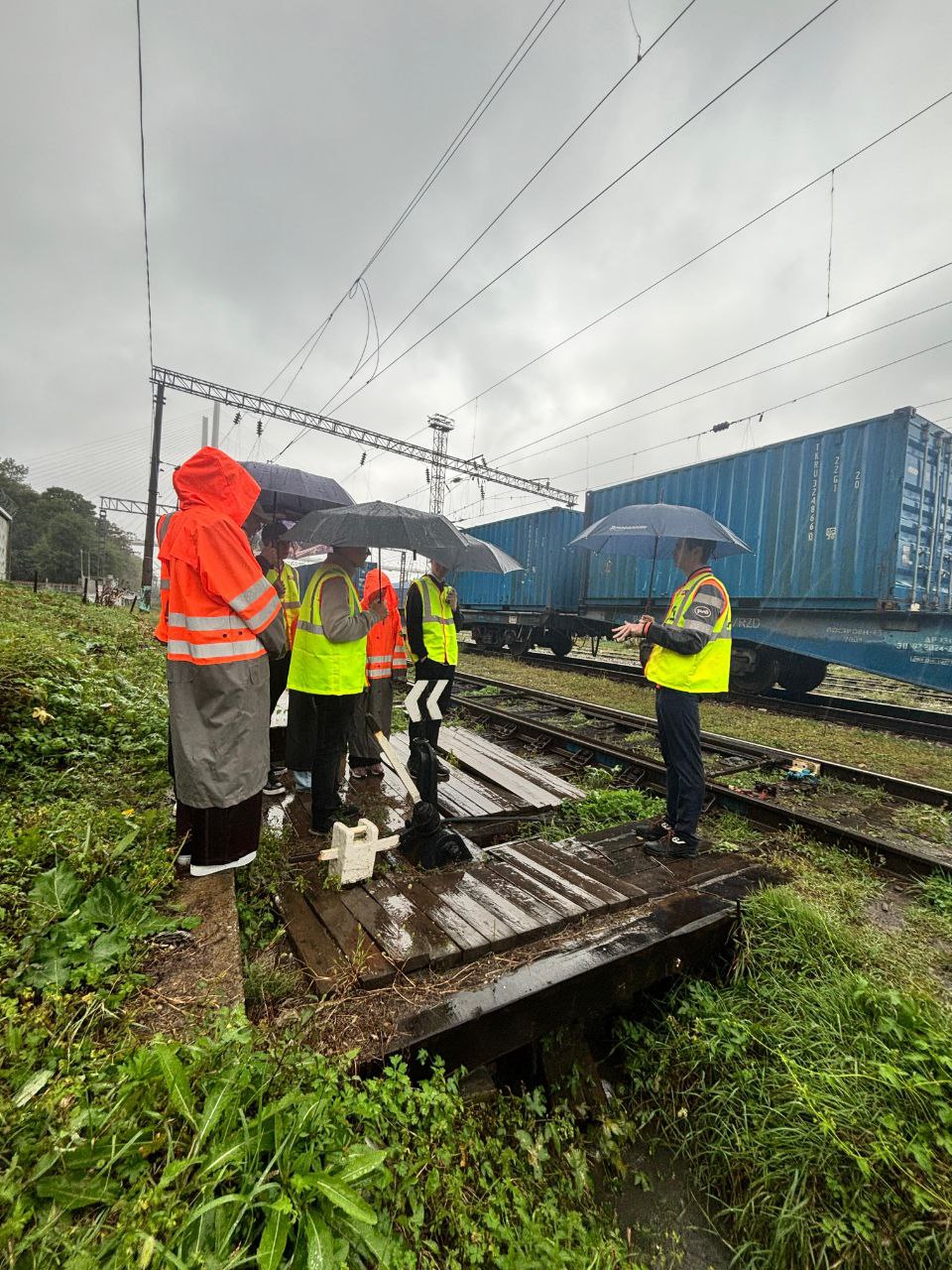 От теории к практике: студенты-железнодорожники на станции Мыс Чуркин