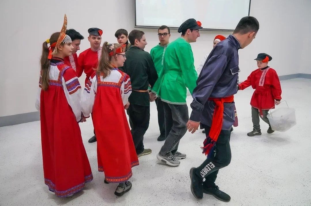 Рука об руку: история волонтёрства с особыми детками