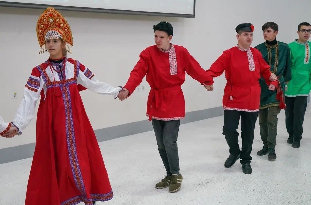 Рука об руку: история волонтёрства с особыми детками