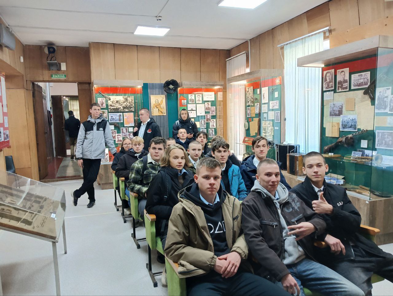 Наши будущие машинисты в Музее погран управления!