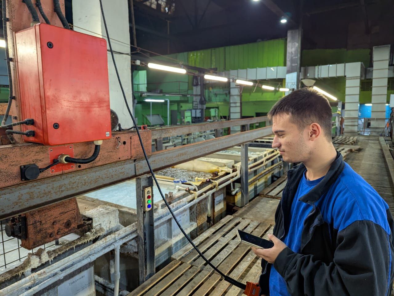 Экскурсия на завод «Дальприбор»: первые шаги в профессии!