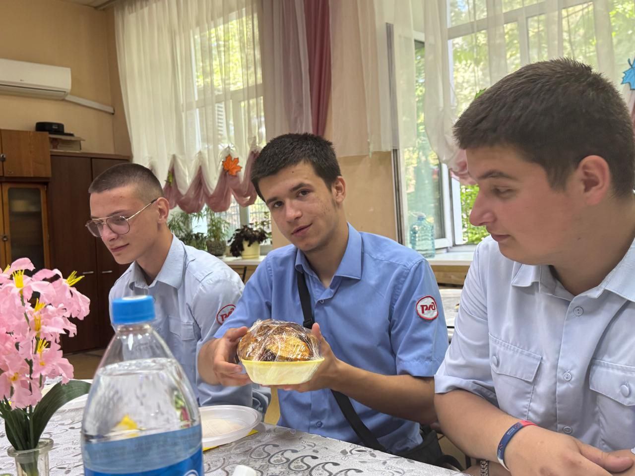 Встреча поколений: наши будущие железнодорожники пообщались с ветеранами