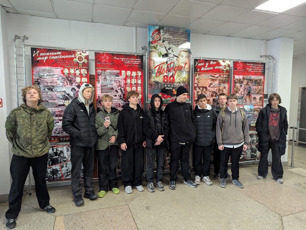 Экскурсия на завод «Дальприбор»: первые шаги в профессии!